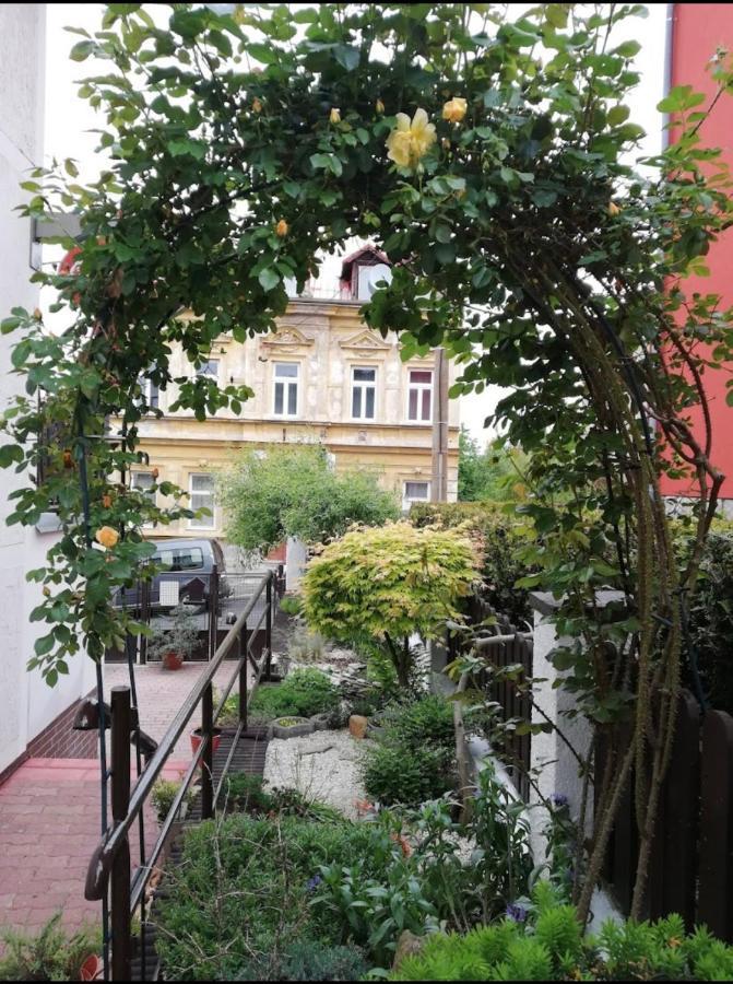 Hotel Zaboj Restaurant Karlsbad Exterior foto